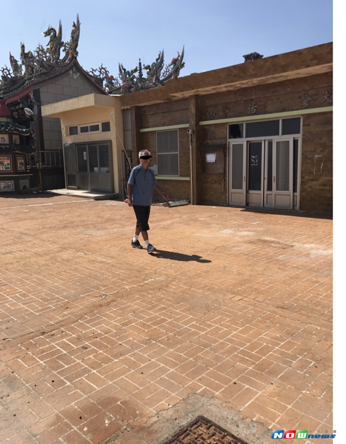 離島警溫馨　護送失智老人
