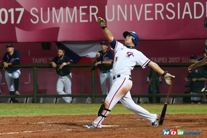 台北世大運棒球項目 中華台北vs.捷克。中華隊吳桀睿。（圖／記者葉政勳攝 , 2017.08.22）