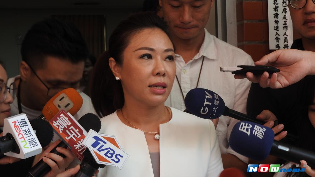 蔡政府人馬多是新潮流系，被認為是派系惡鬥造成執政無能，國民黨立院黨團首席副書記長李彥秀表示，蔡政府內閣人事布局卻都是爭權奪位、派系鬥爭，才造成政策與議題不斷出包。（圖／記者戴祺修攝,2017.08.18）