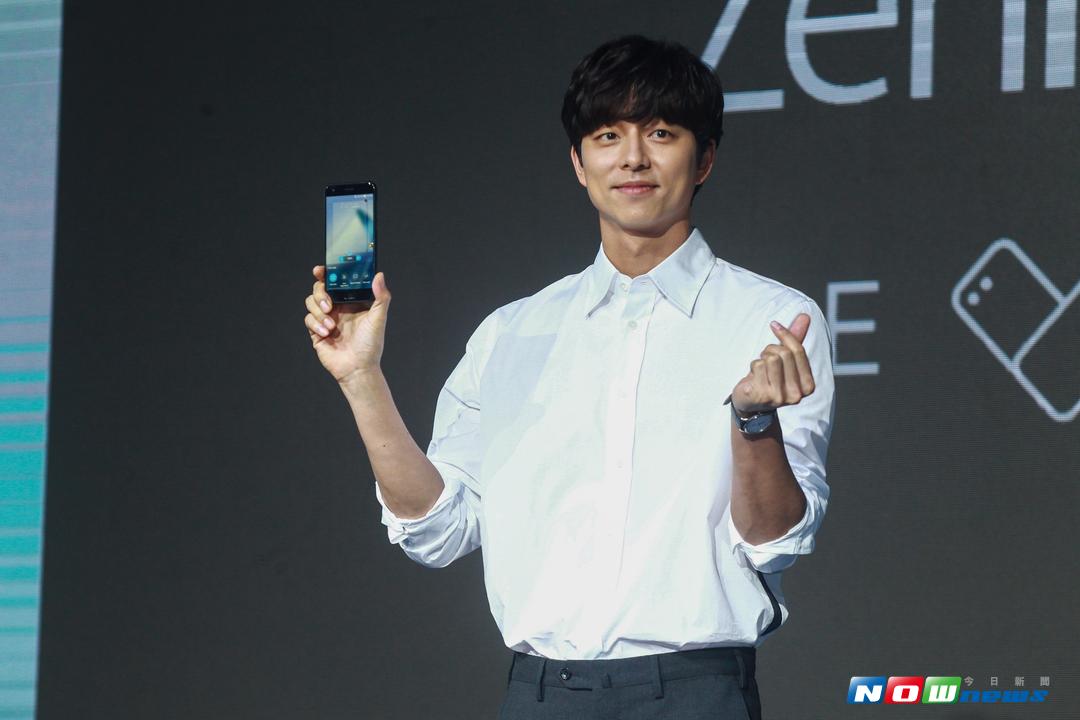 ▲孔劉為代言的手機拍廣告，笑說跑到爆汗濕透、演戲求婚有心動。（圖／記者葉政勳攝 , 2017.08.17）