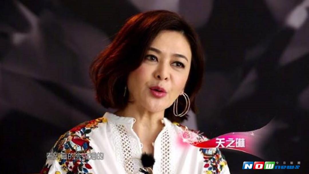 ▲關之琳難得頗白談這麼多私事。（圖／翻攝《我們來了》微博，2017.08.11）