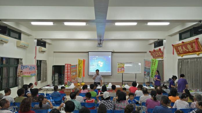 七美分駐所警政宣導　警民好互動
