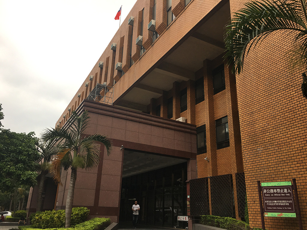 ▲信義房屋日前針對好房網損及自身商譽的新聞提告，10月初台北地院以裁定假處分通過，17則負面新聞遭裁定禁止散佈。（圖／NOWnews資料照片）