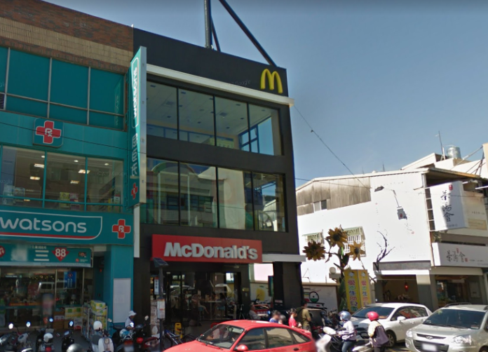 ▲前鎮區瑞隆路的麥當勞。（圖／翻攝自google map）