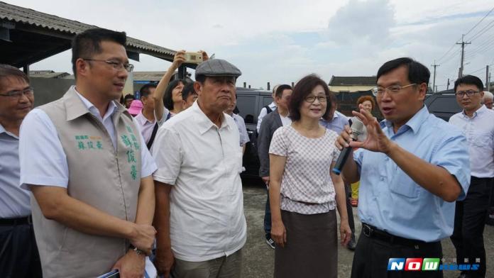 陳征宇董事長介紹沼氣發電。（圖／記者洪佳伶翻攝 , 2017.08.10）