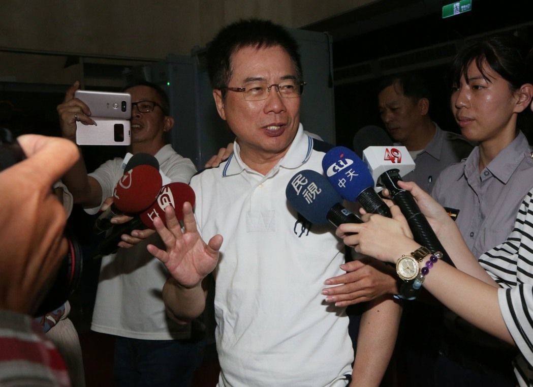 上月間，國民黨前立委蔡正元因涉入中影案，遭到台北地檢署依侵占、背信等罪嫌聲押禁見獲准；不料卻意外牽扯出發生在10年前的一起槍擊案。（資料圖片／中央社）