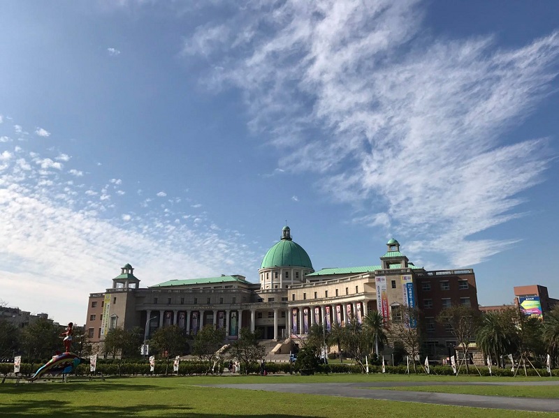 ▲英國QS亞洲大學排名出爐，台灣的亞洲大學躍進95名，是全台進步最快、最多的大學。（圖／翻攝自亞洲大學臉書）