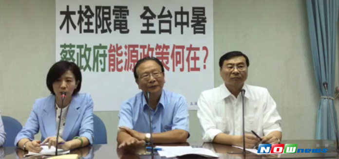 台北市長柯文哲對前瞻計畫多有意見，外傳藍委盼與柯合作共擋前瞻，國民黨立院黨團總召林德福表示，不是雙方合不合作的問題，國民黨身為最大在野黨一定會替人民把關前瞻。（圖／記者戴祺修攝,2017.08.07）