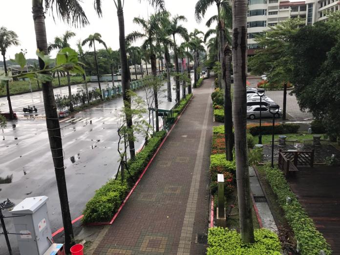 雙颱夾擊台南大淹水，中華醫大校園迅速完成清理復原。（圖／中華醫大提供，2017.08.03）