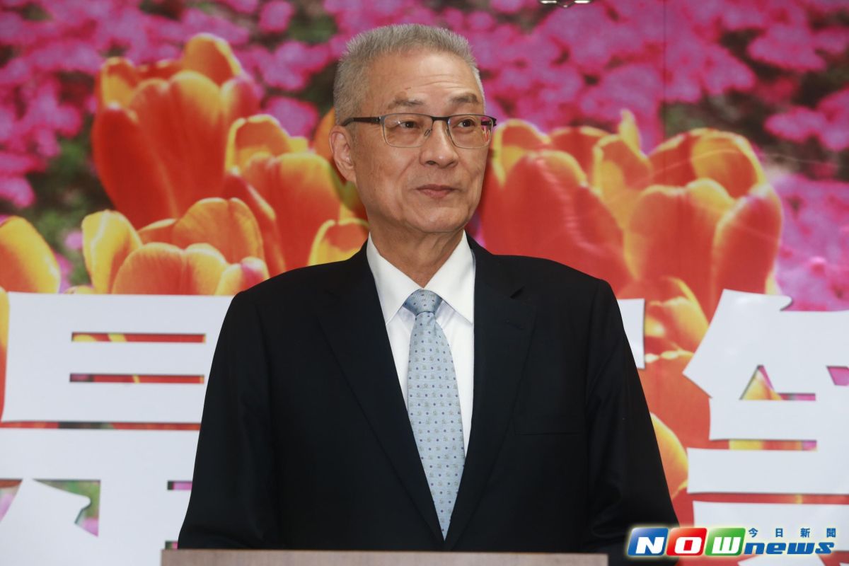 ▲準國民黨主席吳敦義時代的國民黨新政綱，在兩岸路線以「和平願景」取代「和平協議」。（圖／NOWnews資料照）