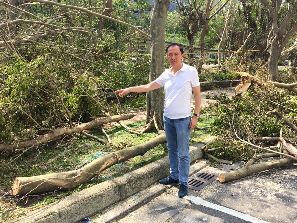 ▲李新和前妻離婚3年後就傳出墜樓身亡的消息，李新的兒子也表示，父親最近心情差，沒想到會發生憾事。（圖／翻攝自臉書）