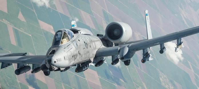 ▲美國空軍A-10攻擊機預計服役至2022年，但是逾百架A-10攻擊機的機翼已達服役壽限。（圖／美國空軍）
