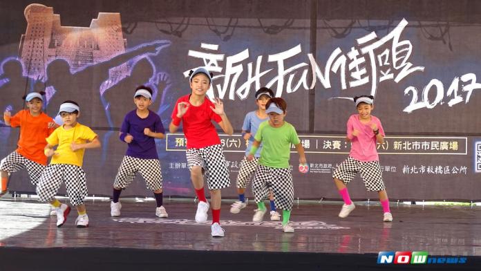 ▲「2017新北FUN街頭」Future Wave街舞大賽的預賽，今（16）日在板橋火車站的站前廣場熱力登場。（圖／記者陳志仁攝，2017.09.16）
