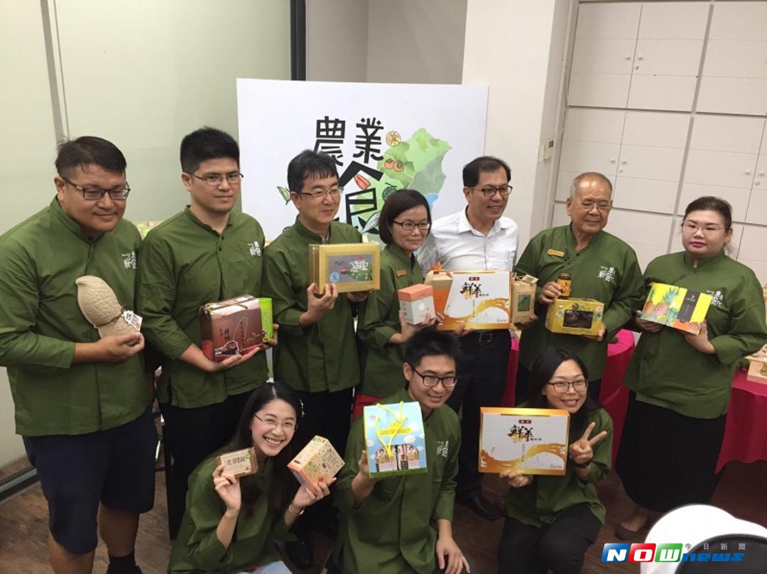 ▲嘉義縣政府把食品成功行銷中國、日本等後，將再戰馬來西亞國際食品展盛會。（圖／記者陳鐘聲攝 , 2017.09.13）