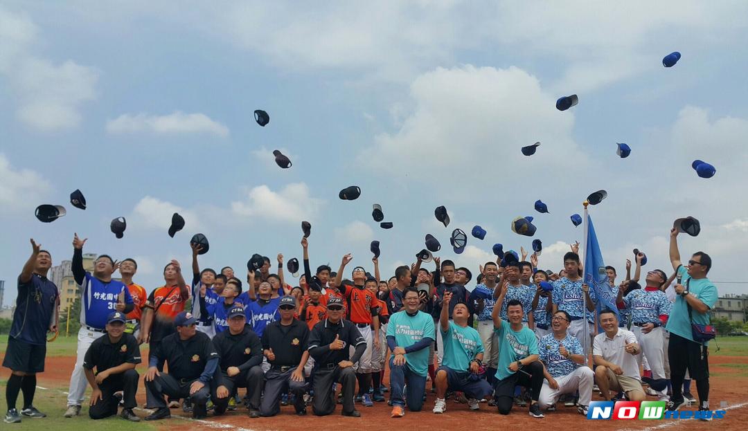 ▲新竹市活力社區青少棒「以球會友盃」，在世興棒球場熱力開打（圖／陳志偉攝，106.09.10）