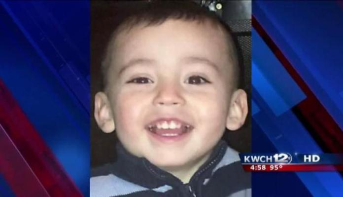 ▲3歲的伊凡（Evan Brewer）自今年7月6日起就失蹤。（圖／翻攝自kwch.com）