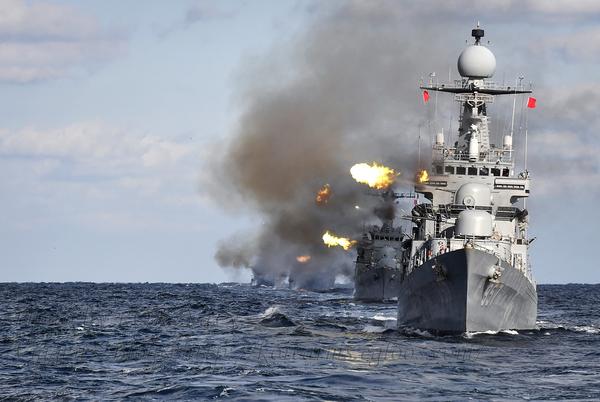 ▲為了回應北韓的挑釁，南韓海軍於5日在東海舉行大規模實彈演習。圖為南韓軍演示意圖。（圖／翻攝自韓聯社）