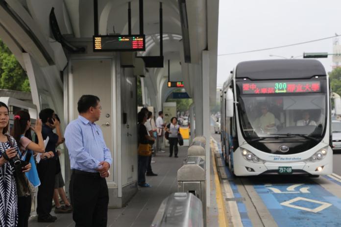 ▲台中前市長林佳龍受訪指出，台中BRT沒有變更，台灣大道的捷運連提案都不行。（圖／NOWnews資料照）