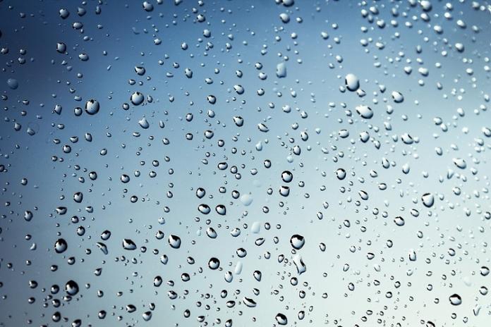 ▲雨天易使室內變得較為潮溼。（圖／翻攝自Pixabay網站）