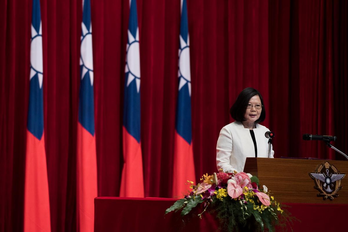 ▲為促進邦交及新南向國家公共工程合作，蔡英文總統拍板35億美元融資資金作後盾。圖為總統出席「106年軍人節表揚活動」。（圖／總統府提供, 2017.8.31）