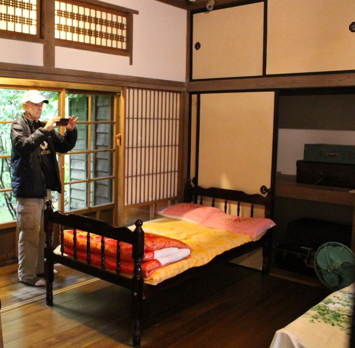 ▲黃金博物館的四連棟，是金瓜石地區保存最良好且完整的日式宿舍，細緻的木結構，吸引許多影視劇組前來取景，也是來訪遊客必定拍攝復古照的勝地。（圖／黃金博物館提供）