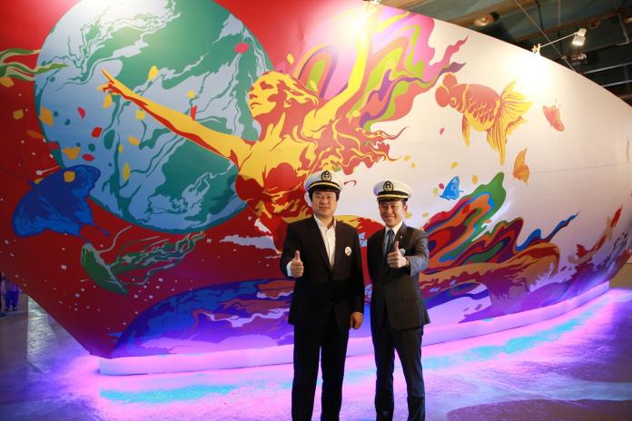 ▲新竹市長林智堅應基隆市長林右昌參訪產博會，兩人期待未來雙城交流合作，成為北台灣城市發展的新典範。（圖／基隆市政府提供）