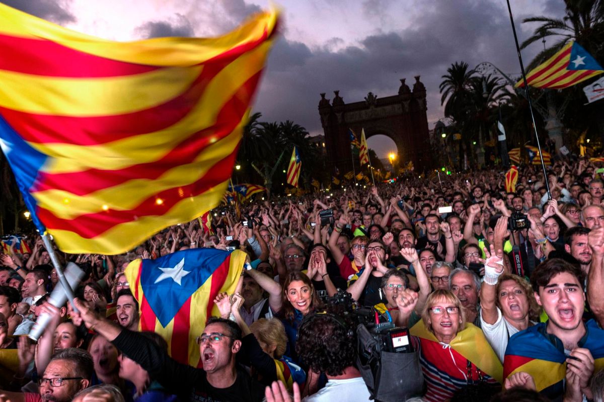 ▲西班牙總理桑傑士（Pedro Sanchez）今天表示，政府計劃於明天特赦9名被關押的加泰隆尼亞地區分離主義領袖。這些人在2017年領導加泰追求獨立，但行動以失敗告終。資料照。（圖／美聯社／達志影像）