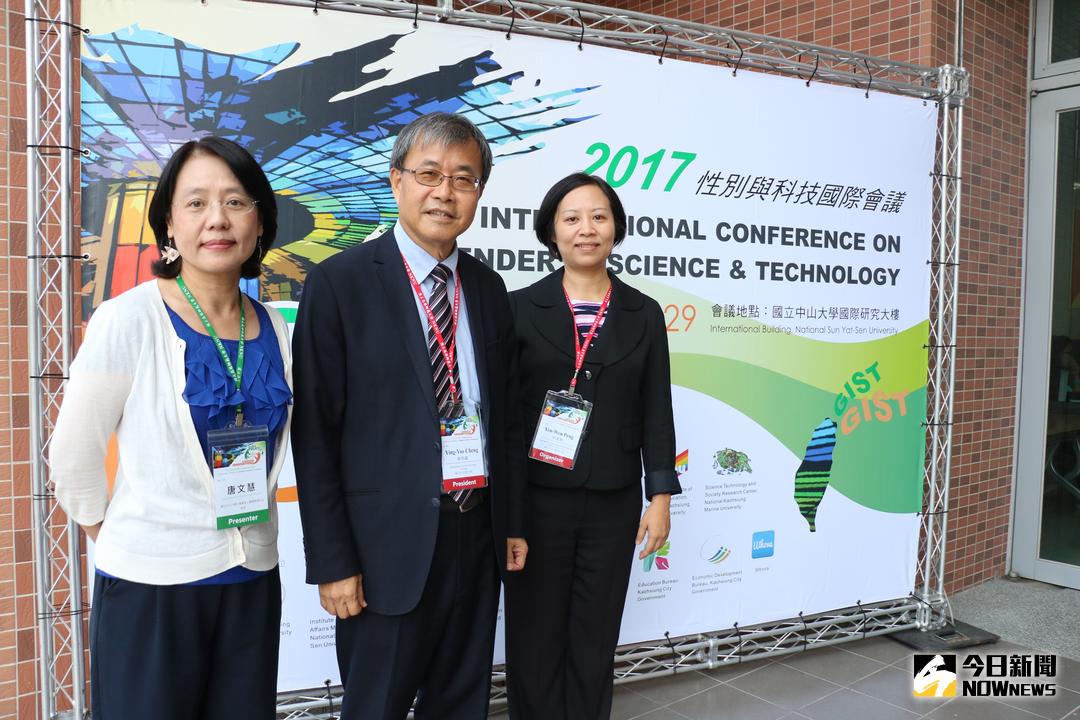 ▲中山大學校長鄭英耀認為，從女性的立場和觀點思考問題，不僅是平等權的議題，還能夠幫助科技與社會的創新，而創新能力就是未來產業發展最重要的趨力。（圖／記者陳維鈞攝 , 2017.10.27）