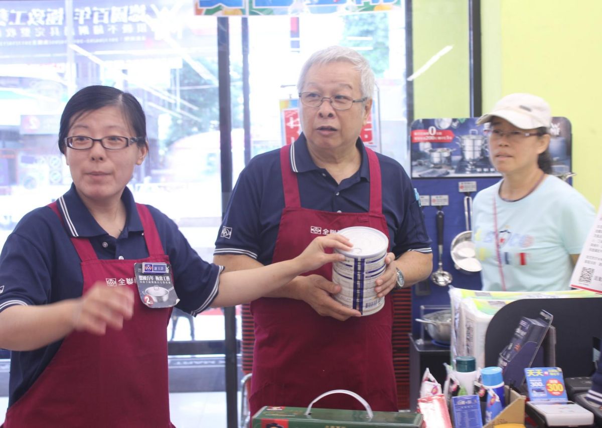 ▲45歲以上的熟齡勞工近四分之一二度就業，還有37.1%的企業曾回聘退休員工。（圖／NOWnews 資料照）