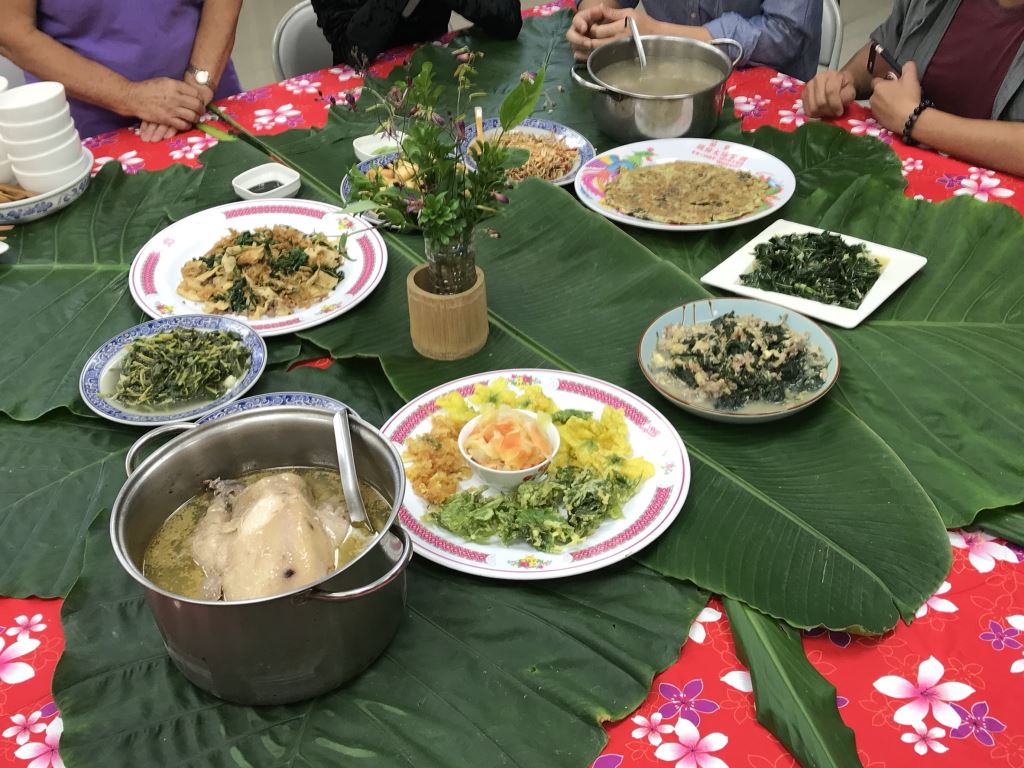 ▲食農採集、採集食農，到北埔鄉南外社區野地尋寶趣。（圖／新竹縣政府提供 , 2017.10.26）