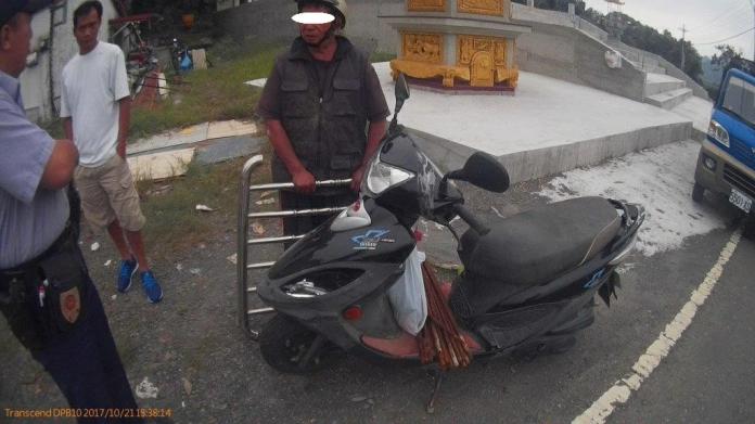 廟前拜神求發財　天兵賊廟旁偷竊即遭逮
