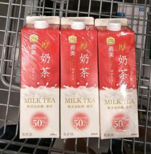 ▲最近極具話題性的「厚奶茶」，掀起民眾搶購潮。（圖／翻攝自「Costco 好市多商品經驗老實說」臉書）