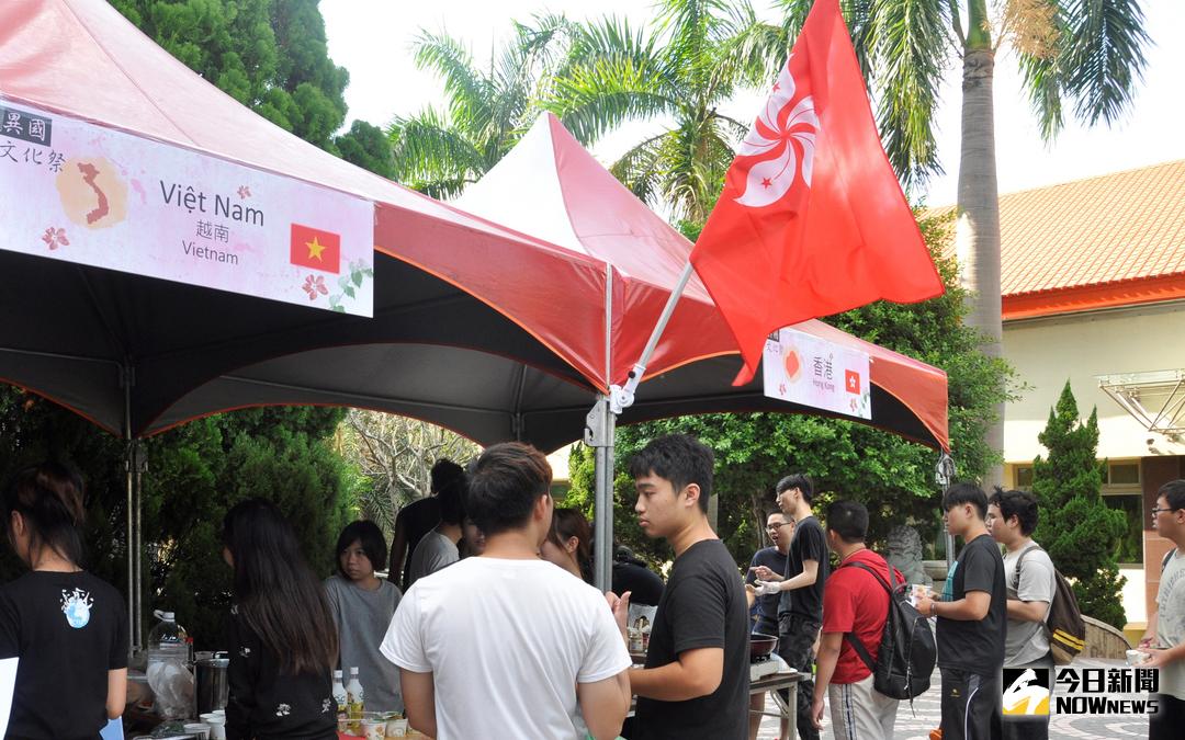 ▲建國科大異國文化祭登場。（圖／記者陳雅芳攝，2017.10.20）
