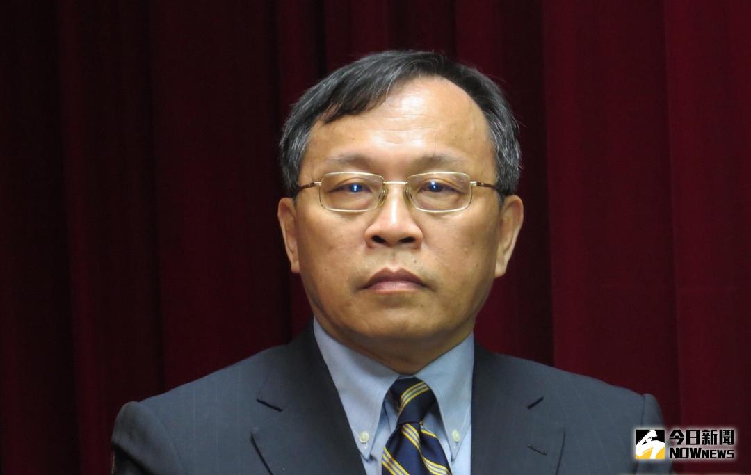 ▲台銀董事長呂桔誠今（10）日透露台銀員工年終4.4個月，且今年也調薪5%，此次調薪為25年來最高調薪幅度。（圖／NOWnews資料照）