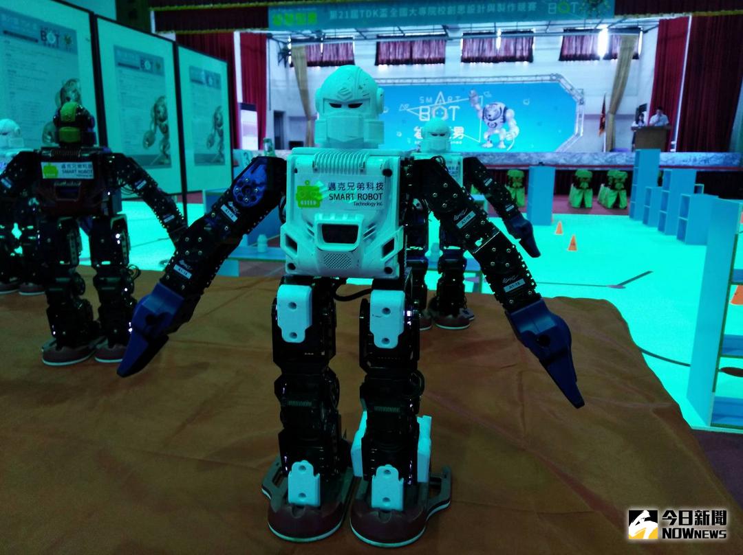 ▲TDK 盃全國大專校院創思設計與製作競賽，將於12日至15 日在國立虎尾科技大學體育館盛大舉辦。（圖／記者洪佳伶拍攝 , 2017.10.11）