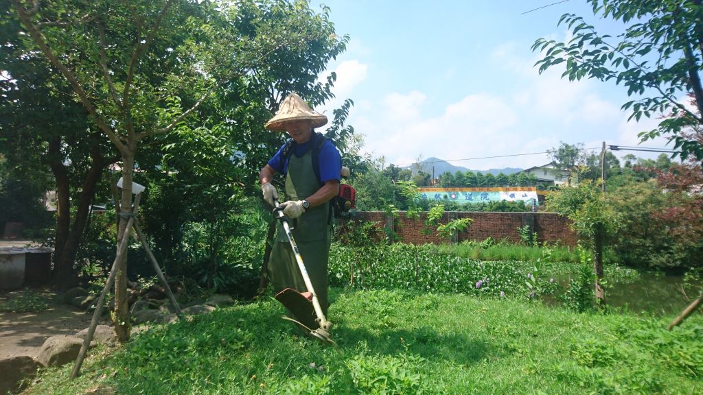 ▲美化浪漫台3線　票選結果由「割草大隊」奪冠。（圖／新竹縣政府提供 , 2017.10.06）