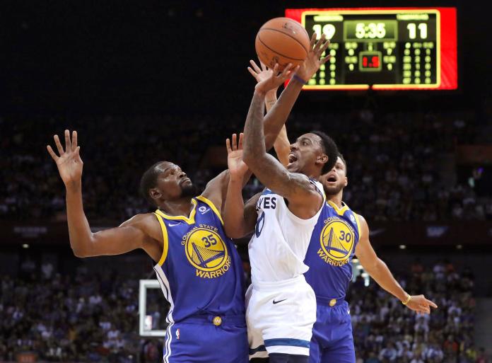 ▲勇士與灰狼移師中國深圳進行NBA熱身賽。（圖／美聯社／達志影像）