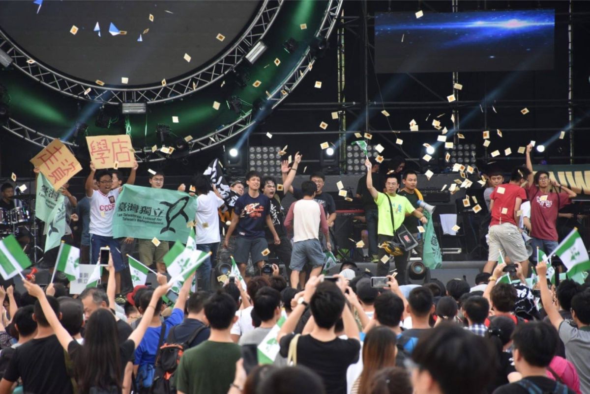 ▲立委高金素梅還原狀況，澄清「沒有施壓」《中國新歌聲》的舉辦，痛批這是「人為的綠色恐怖」。（圖／翻攝自臉書）