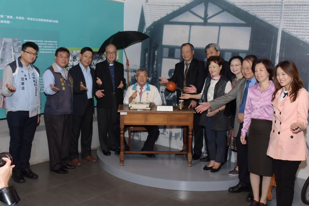 ▲由愛生根守護台灣，葉由根神父故事特展溫馨登場。（圖／記者常似虎翻攝 , 2017.11.30）