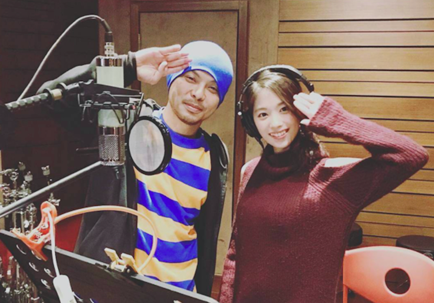 ▲黃明志合作日本百萬Youtuber二宮芽生，在日本拍攝歌曲MV時，意外遭到黑道追討保護費。（圖／量能文創提供 , 2017.11.22）