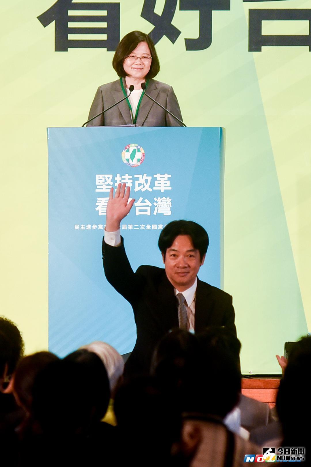 ▲行政院長賴清德明快的作風，穩住施政滿意度。但總統蔡英文的聲望，恐遭慶富獵雷艦案羈絆。（資料照／NOWnews）