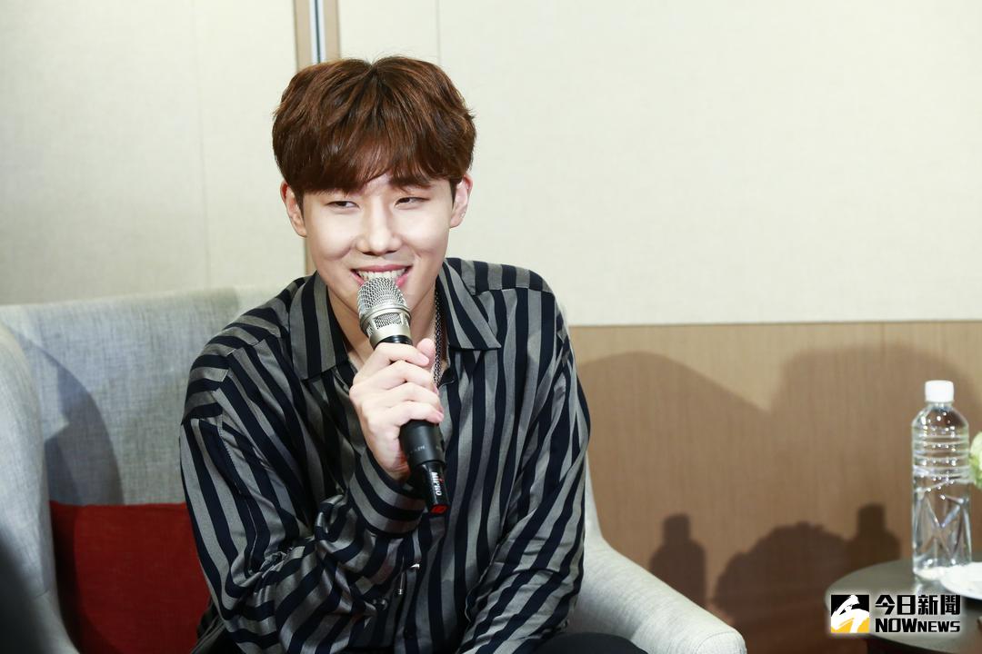 ▲金聖圭接受媒體聯訪。（圖／記者葉政勳攝 , 2017.11.18）