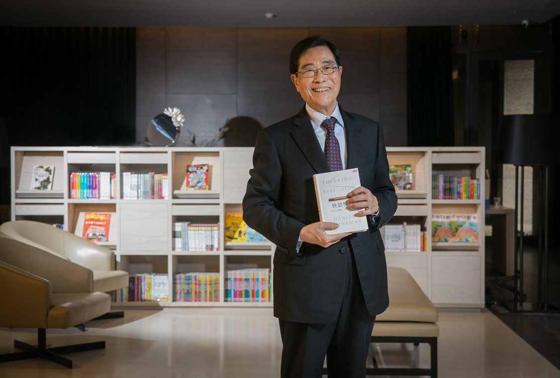 ▲冠德建設總裁馬玉山辭世，享壽83歲。馬玉山原立志從軍，後來擔任過水泥廠長，因緣際會下進入建設業，之後更開設環球購物中心，跨足零售百貨業。（圖／擷取自冠德玉山教育基金會官網）