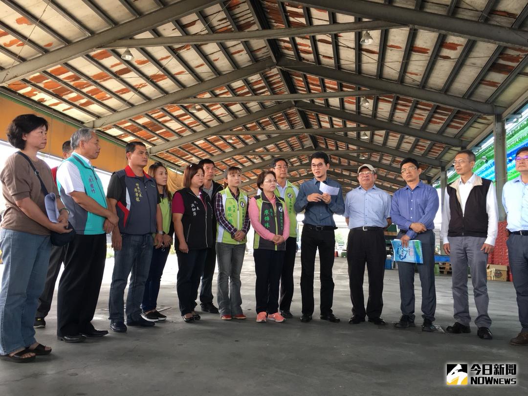 ▲立委劉建國召集環保署、水利署、第四河川局等單位至雲林會勘討論檢討如何有效快速改善揚塵危害。（圖／記者蘇榮泉翻攝，2017.11.14）