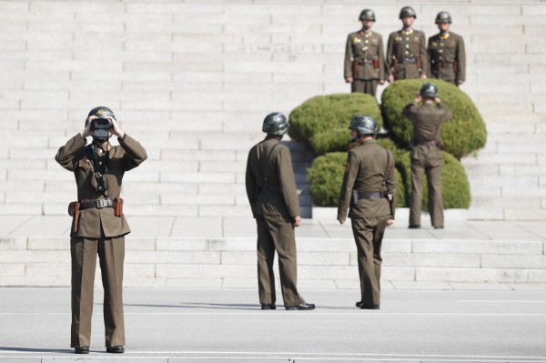 ▲北韓今（13）日下午驚傳士兵叛逃。（圖／翻攝自歐新社）