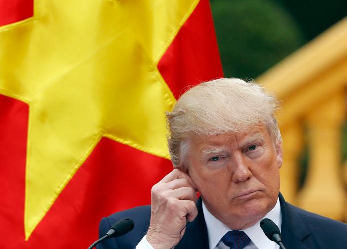 ▲被金正恩發聲明罵「老番顛」，川普氣得在推特發文表示，沒說金正恩又矮又胖，為什麼不能當朋友。（圖／達志影像／美聯社）