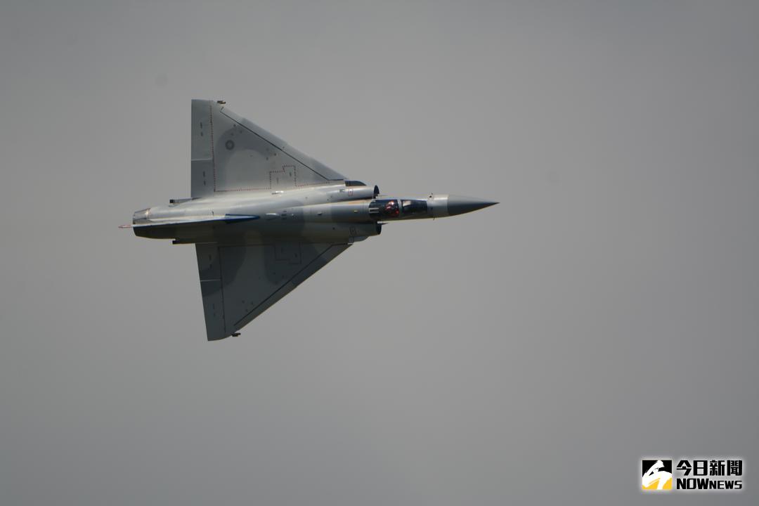 ▲台灣獲得幻象2000-5戰機時，機上的空對空武器、雷達和戰場感知管理能力是台灣三款新一代戰機中最好的。（圖／軍情與航空提供）