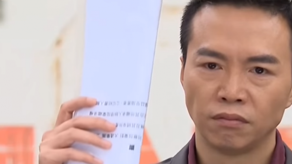 ▲吳鈴山回應老婆只是生病住院非自殺。（劇照，2017.11.08）