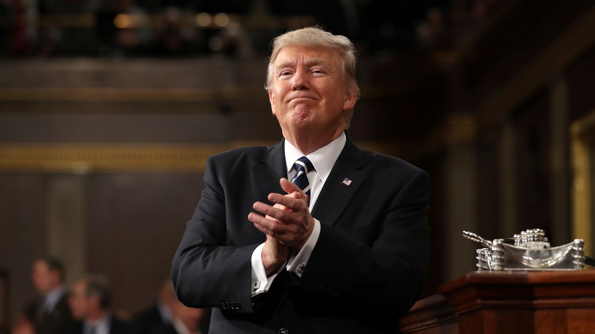 ▲熱愛在推特發文的美國總統川普，8日將出訪中國大陸，該如何翻牆推文，引發外界熱議。（圖／達志影像／美聯社）