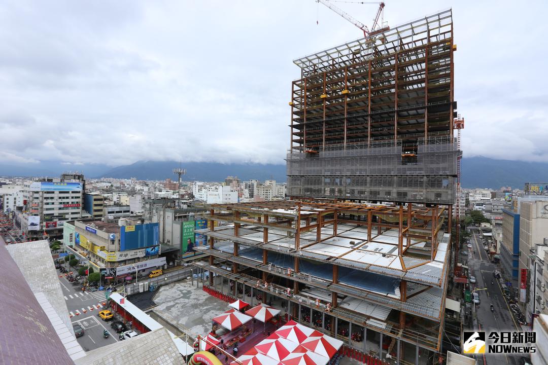 ▲喧騰一時，有「河南王」之稱的東裕集團總裁王任生，斥資50億元打造號稱花蓮最大地標的「潔西艾美酒店」。（圖／記者鄭志宏攝）